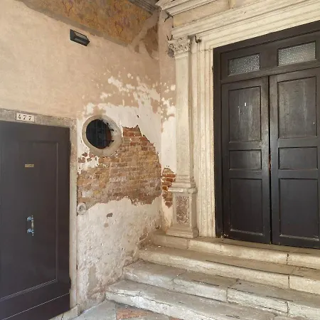 Apartment Antique Historical Venice